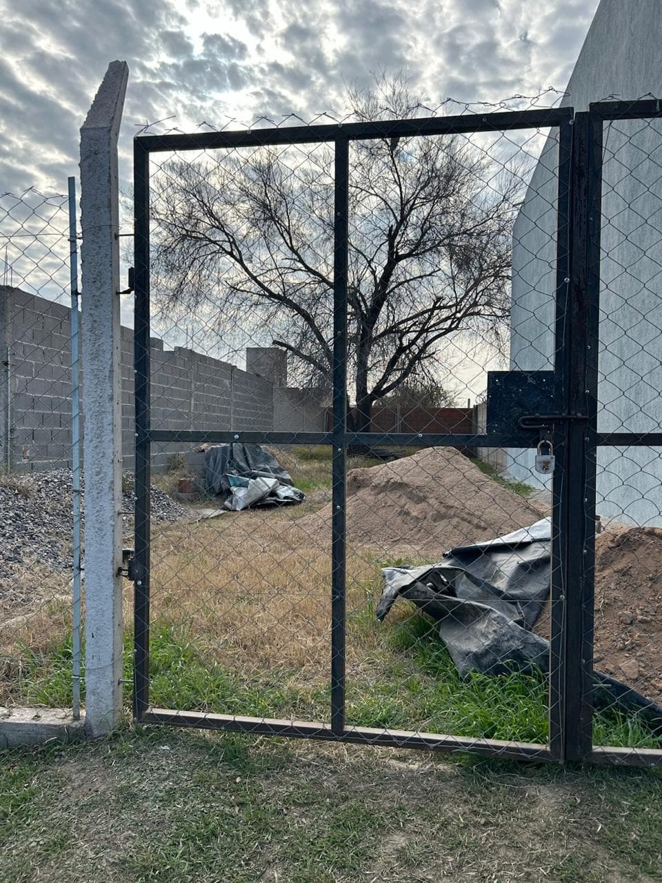 Terreno en Mercantil · Calle S/N